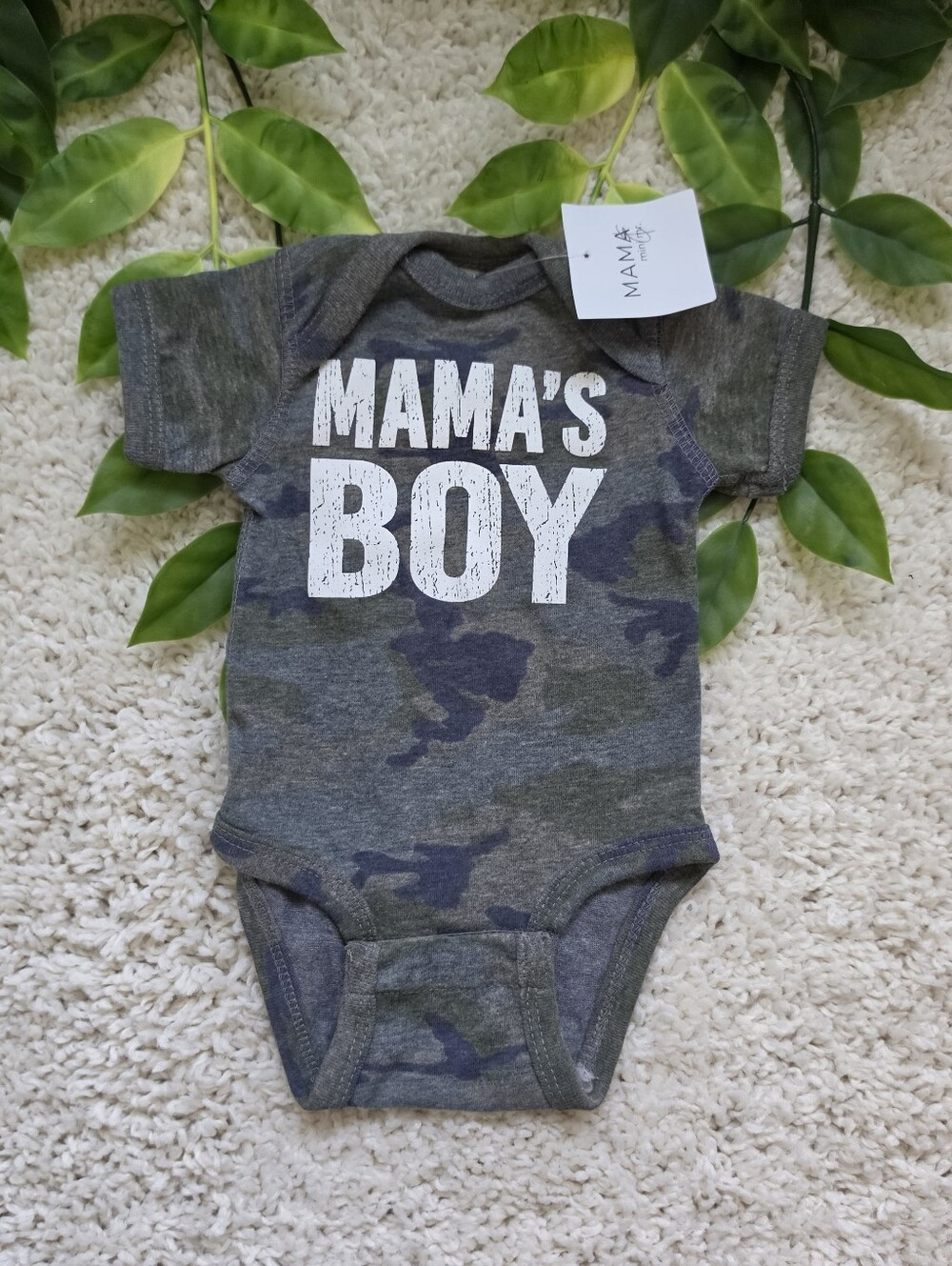 Baby Boy 'Mama's Boy' Camo Onesie (Newborn)